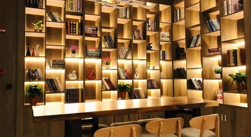 Gya Changzhou Wujin District Hutang New Era Furniture Plaza Hotel Εξωτερικό φωτογραφία